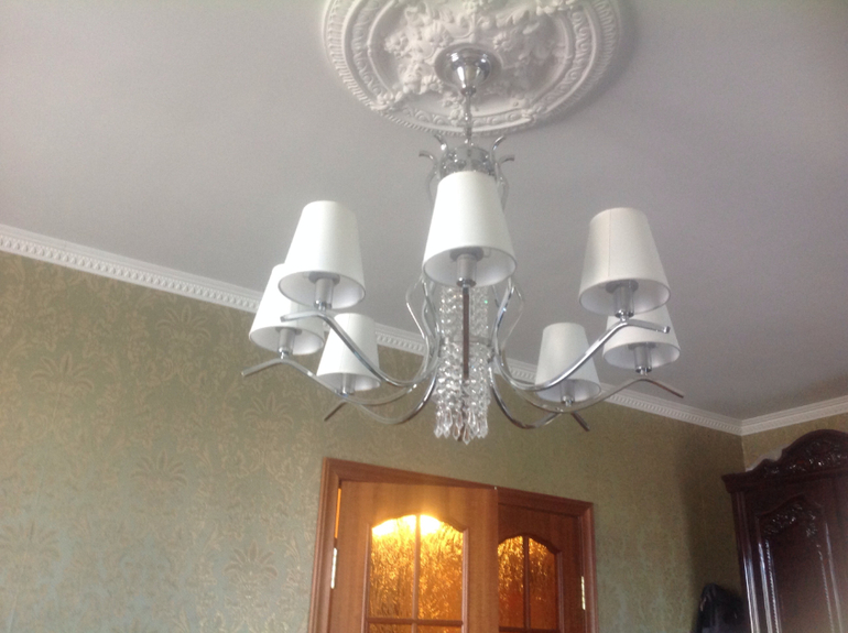 Хваст. Люстра.