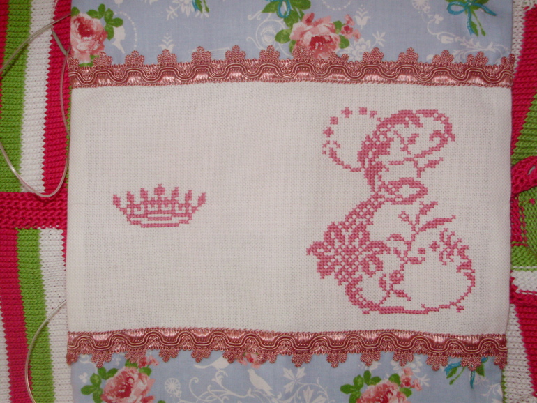 ЧУДЕСА В МИНИАТЮРЕ. ГАЛЕРЕЯ МАЙ ! Весёлый Алфавит.