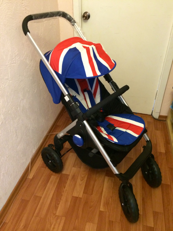 Продам Новую коляску 2 В 1 EasyWalker mini Stroller по суперцене