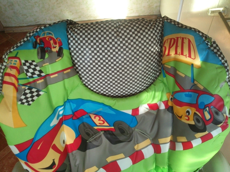 Продам кресла для кормления и много вещей, босоножки по хорошей цене