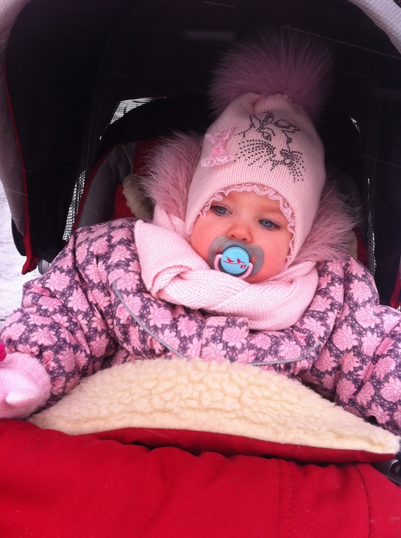 Нам 1 год и 2 месяца!!!!