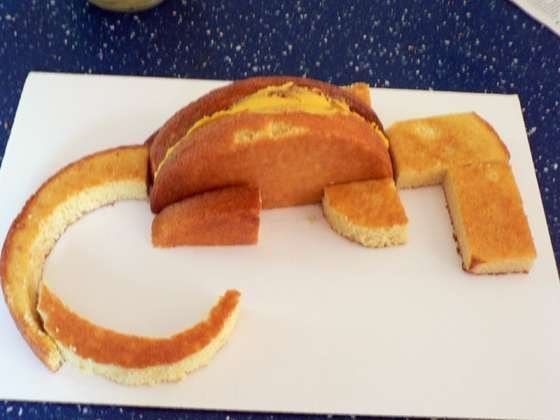 Может кому пригодится ... Торт - дракон!