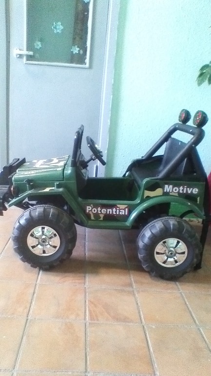 Детский электромобиль джип NeoTrike Commando