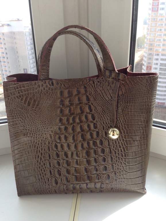 Пристрою!!!!Ремни женские!!!!сумка Фурла