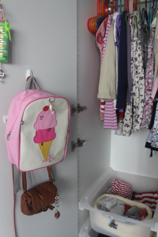 Шкафы в моем доме. Детские. 3 шкафа 50х58х236см