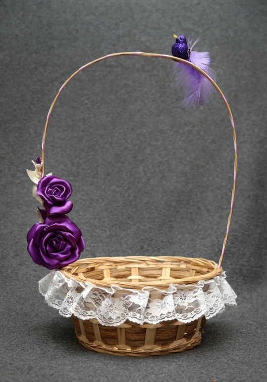 Украшения и аксессуары из атласа