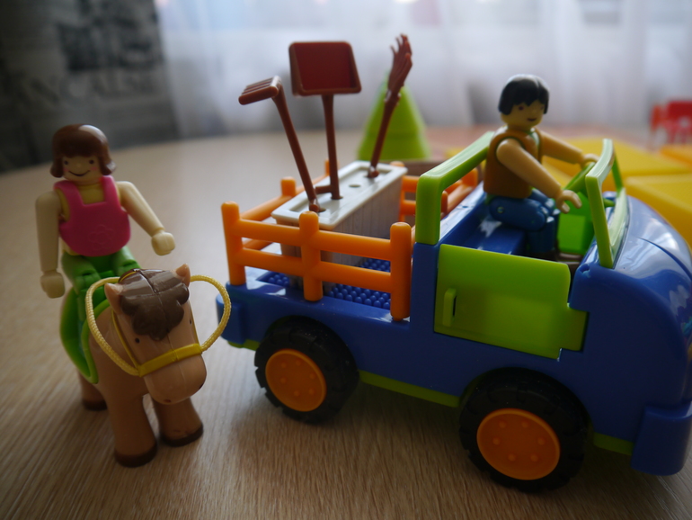 Конструктор battat bristle bloks