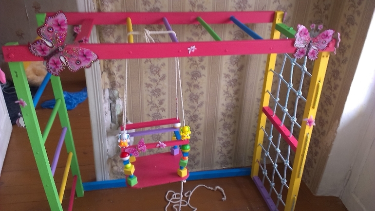 наконец я закончила наш детский уголок