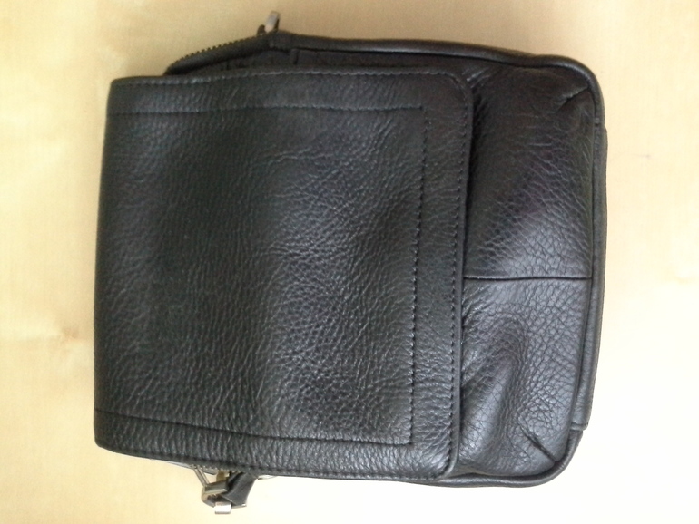 продам мужскую сумку кожа в хорошем состоянии