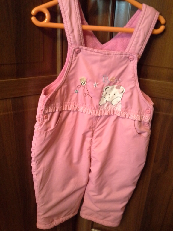 продам комбез на девочку 86-104 см