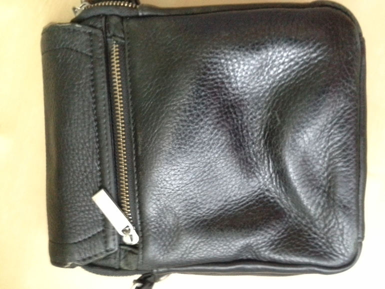 продам мужскую сумку кожа в хорошем состоянии