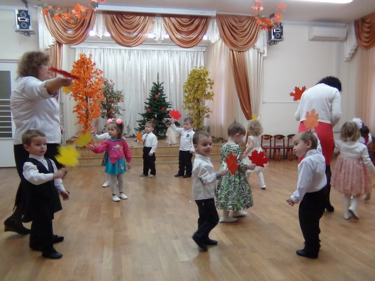 праздник осени. просто фото. пардон за качество)