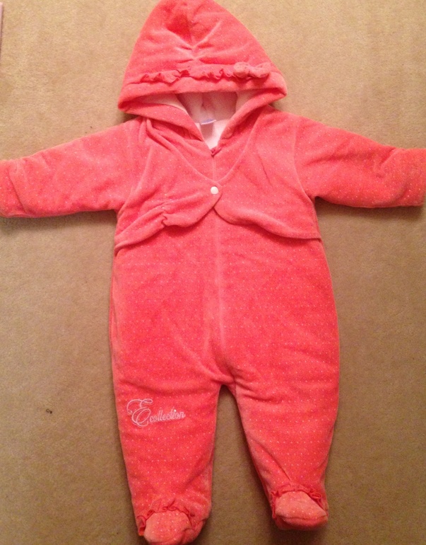 Комбенизон весенний. 62-68 см на 2-6 месяцев.