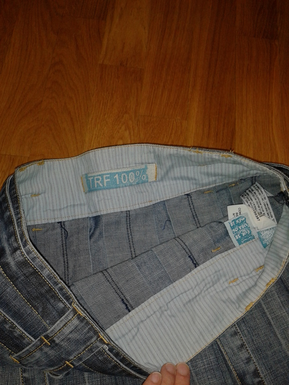 2 мини-юбки Zara(TRF100%), Fishbone. р-рМ(44росс.) б/у оч.мало