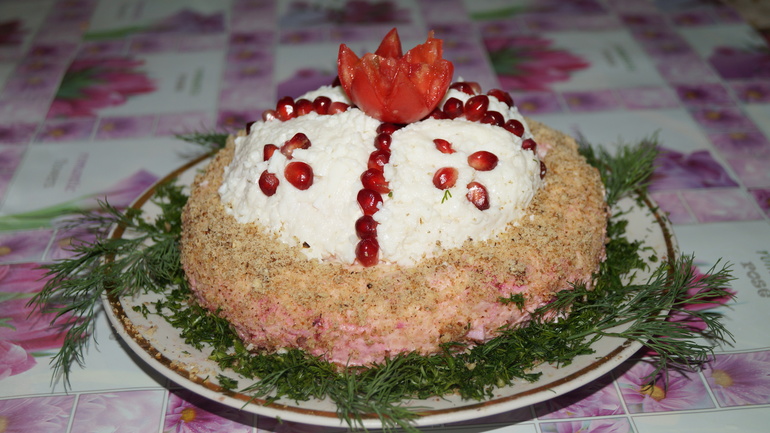 Салат Шапка Мономаха