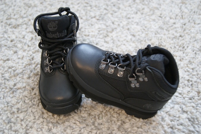 ОБУВЬ С 21-28 размер;) PRIMIGI сапоги;) VERTBAUDET сандали и ботинки;) Timberland (US8) ботинки