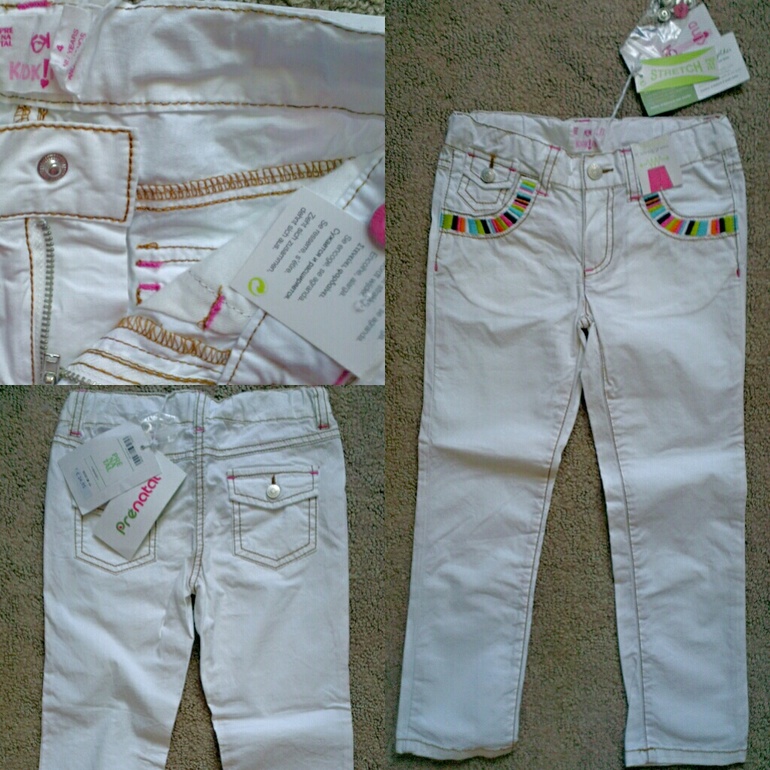 Продам новые джинсы с утяжкой на девочку 3-4 года, 4-5 лет с ремнем.Недорого.