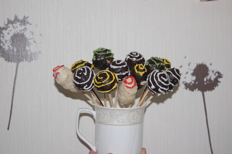 Шоколадные конфеты и Кейк-попсы (CAKE POPS)