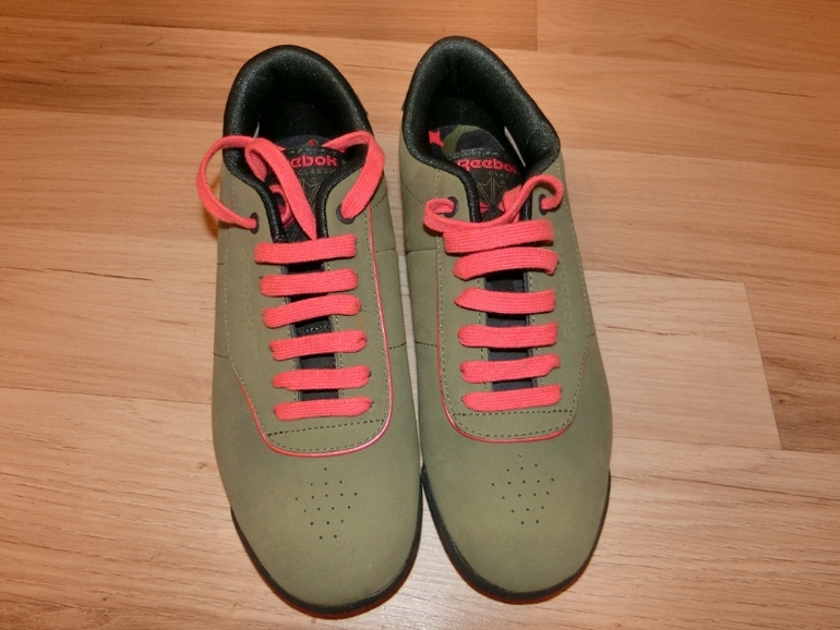 Кроссовки Reebok 37,5-38 размер