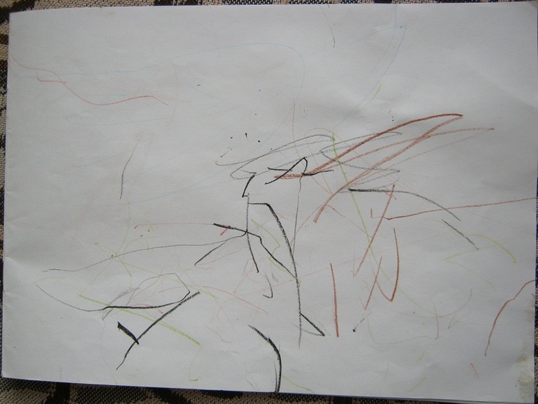 Полина рисует