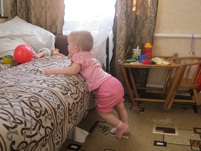 Полине 1 год и 4 месяца