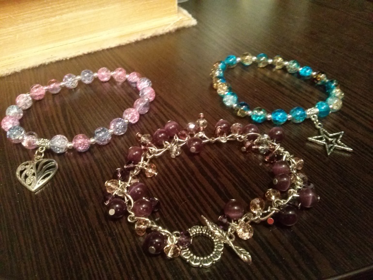 Первые браслетики