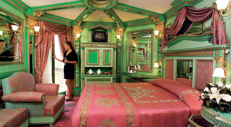 Присоединяйтесь к нам, дружно едем в отель Club hotel Sera 5* !