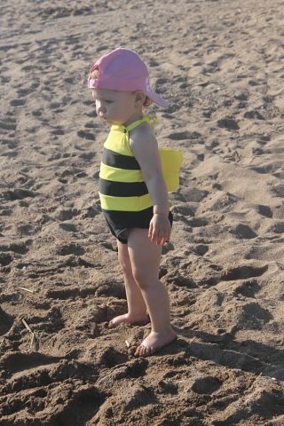 Наш маленький жабенок))) Сезон открыт)