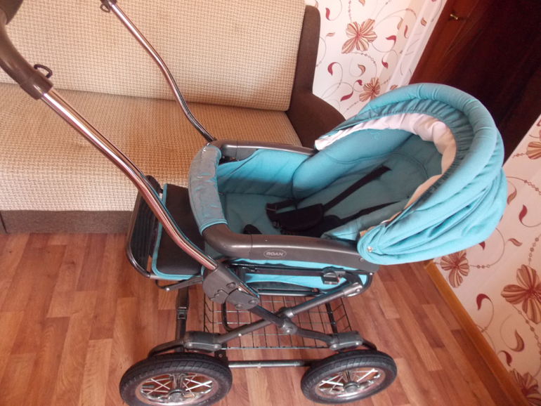 Продаю детскую коляску 2 в 1 Roan Marita
