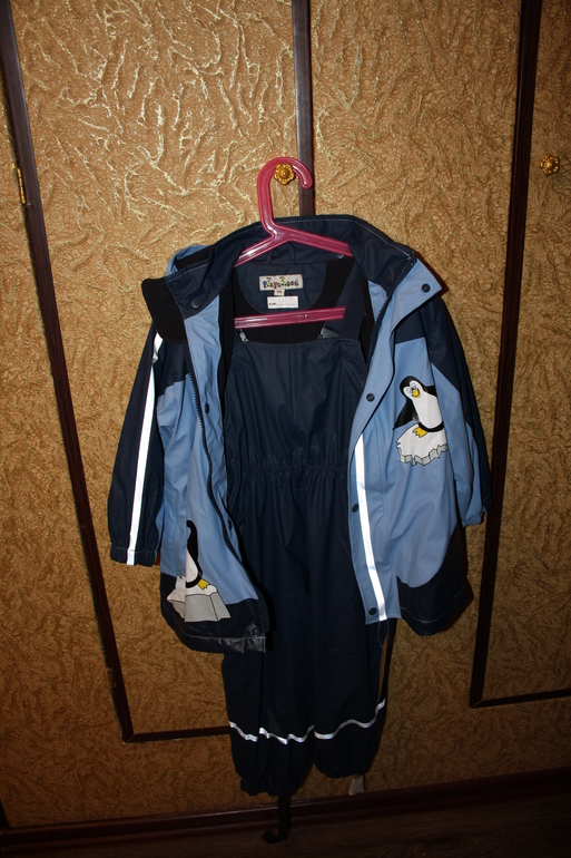 Пристрой на весну-осень МАЛЬЧИКУ