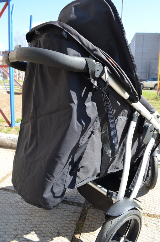 Продам PHIL&TEDS; Vibe с аксами. Регион. 22000 руб.