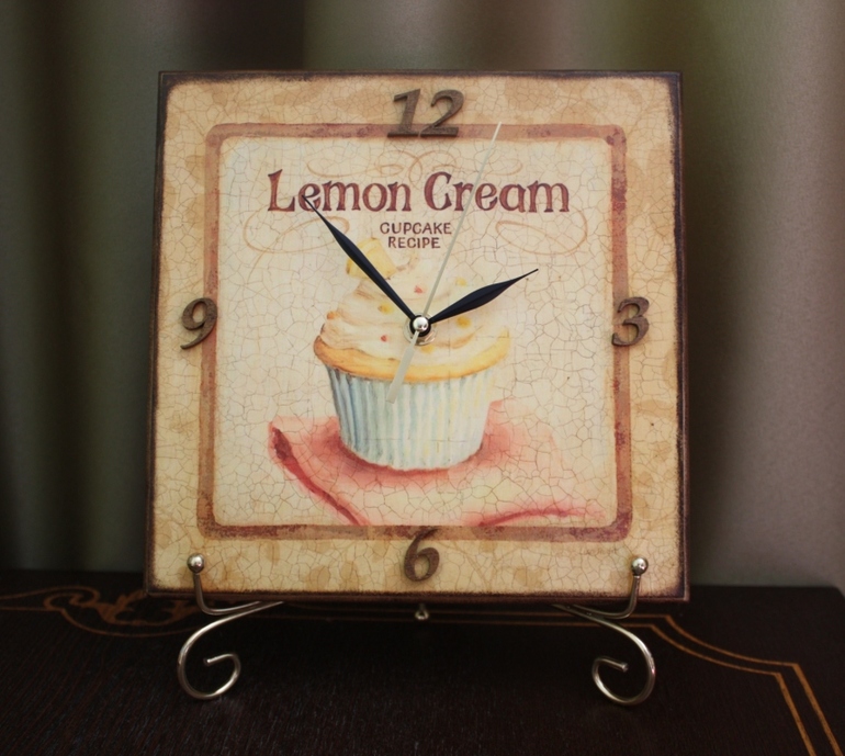 Тикают часики)