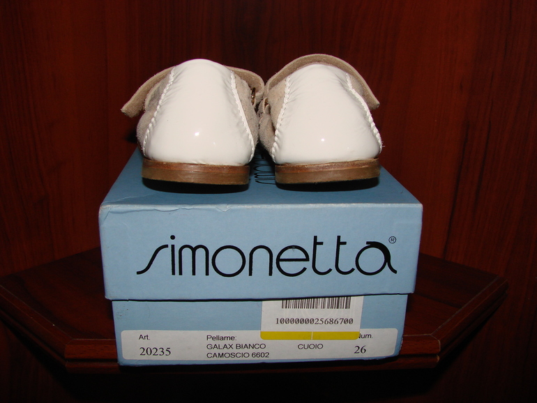 Туфли SIMONETTA р.26 2000р.