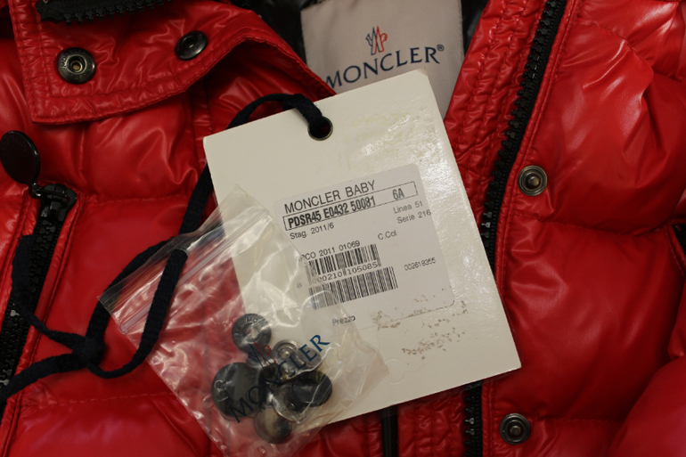 Шикарная парка Moncler (оригинал), д/девочки, на 6 лет, Москва, Кунцево
