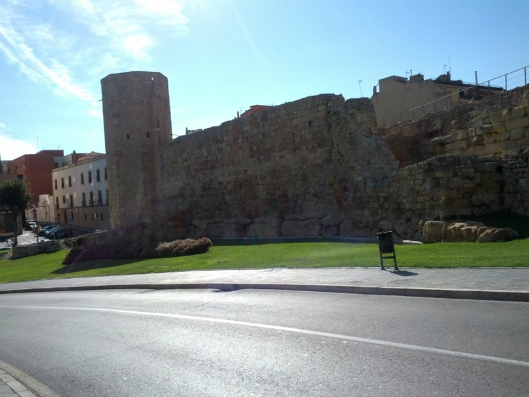 Салоу, Таррагона, Реус