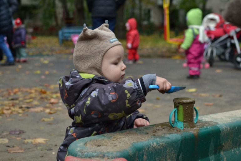 1 год 7 месяцев