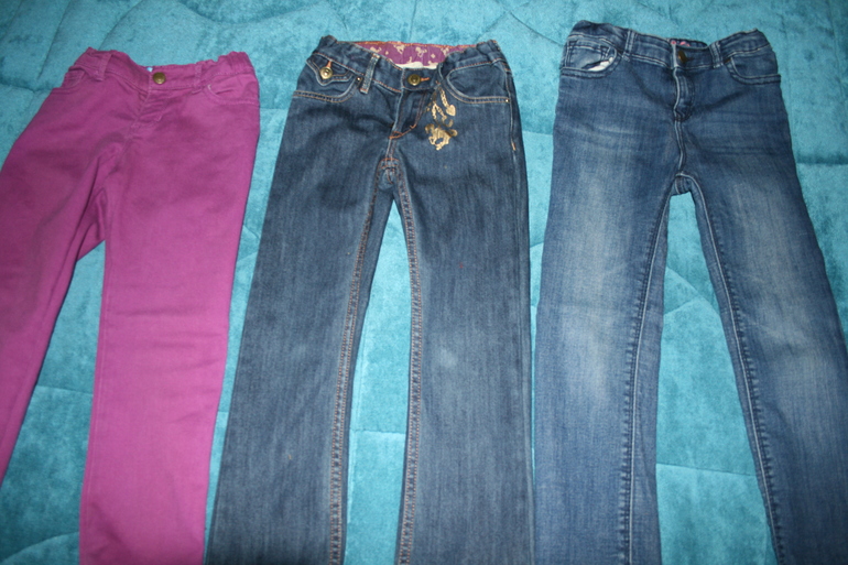 Джинсы 4- 5 лет.