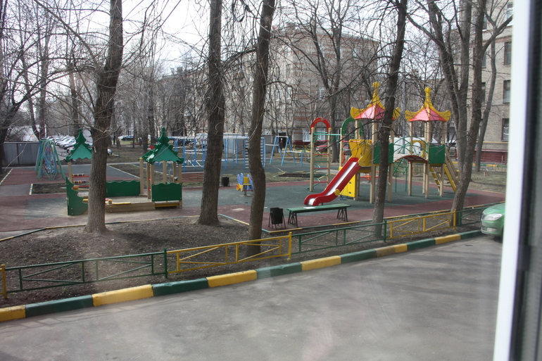 Первый этаж