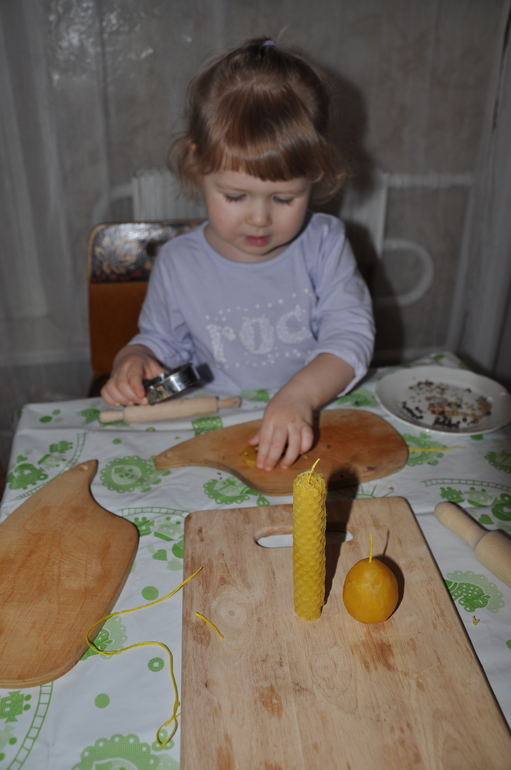 Лепка из пчелиного воска. Пасхальная тема.