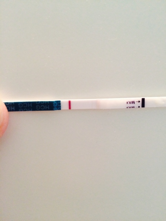 Без отрицательных тестов. Отрицательный тест на беременность. Отрицательный тест. Как выглядит отрицательный тест. Как выглядит отрицательный тест на беременность.