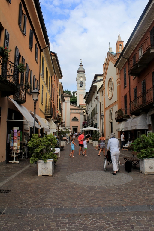 Летний европейский трип 2013 с годовасиком. Часть 7. Менаджио и озеро Лугано