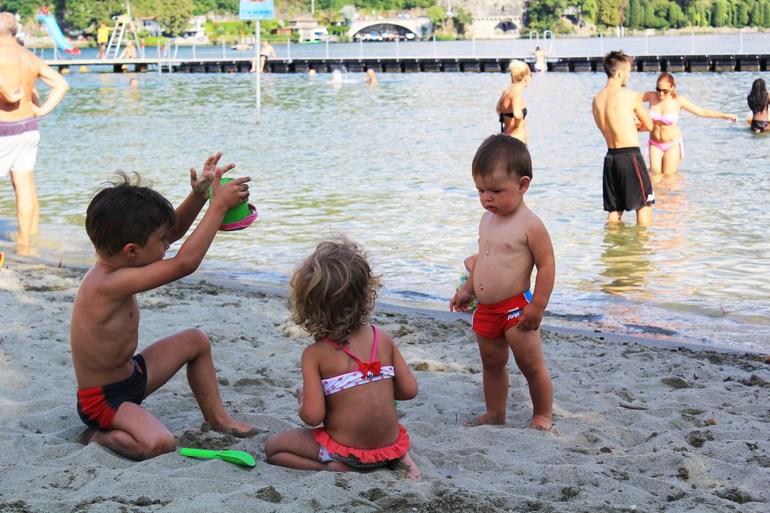 Летний европейский трип 2013 с годовасиком. Часть 7. Менаджио и озеро Лугано