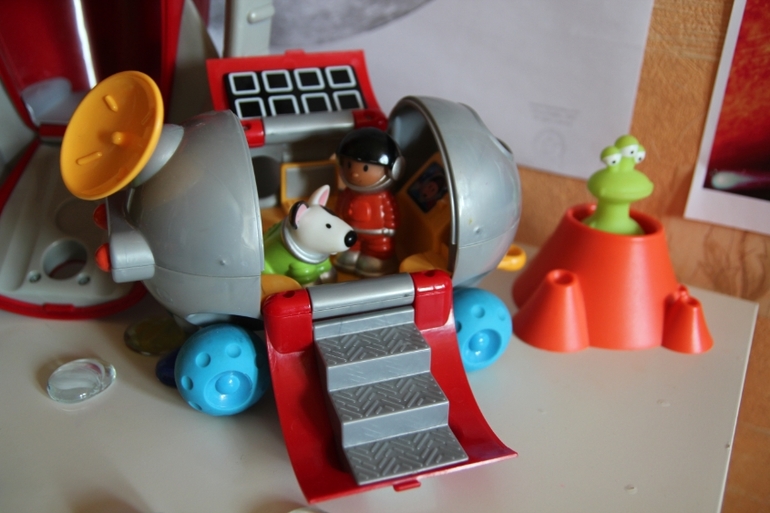 Тематические занятия и игры на тему