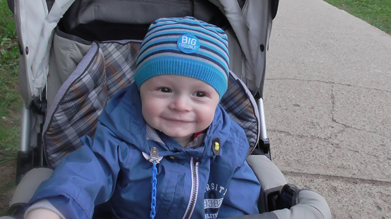 ДР братика и первый раз в игровой комнате))