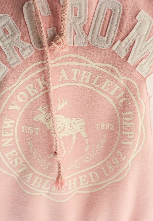 Откроем закупку? Стильно, спортивно, удобно! Одежда копии известных брендов!Без рядов!