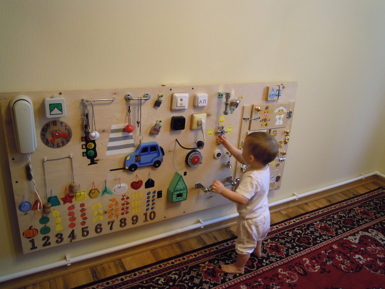 Развивающий пульт.