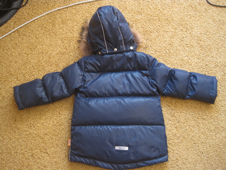 ПРОДАМ раздельный зимний пуховик для мальчика Nels р 110