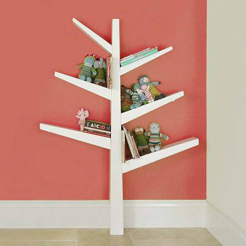 «Книжное дерево». Идеи необычных книжных полок