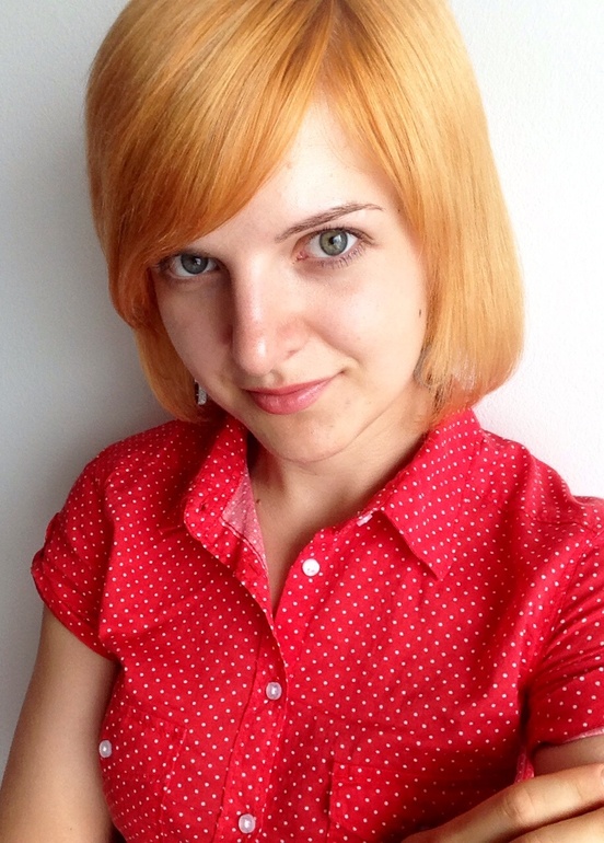 Осуществила свою мечту)