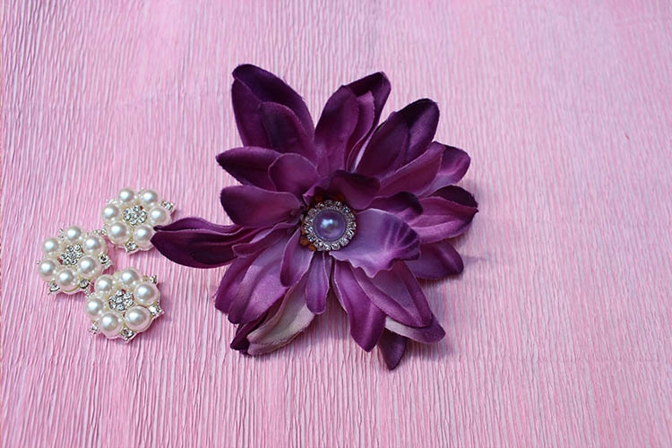 НОВИНКИ!Шапочки,повязки,аксессуары с цветами и стразами swarowski ручной работы.ВСЁ В НАЛИЧИИ! ПОЧТА